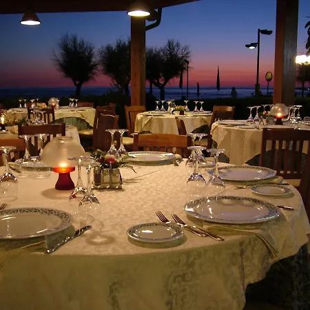 Szálloda Riviera Bleu 3*